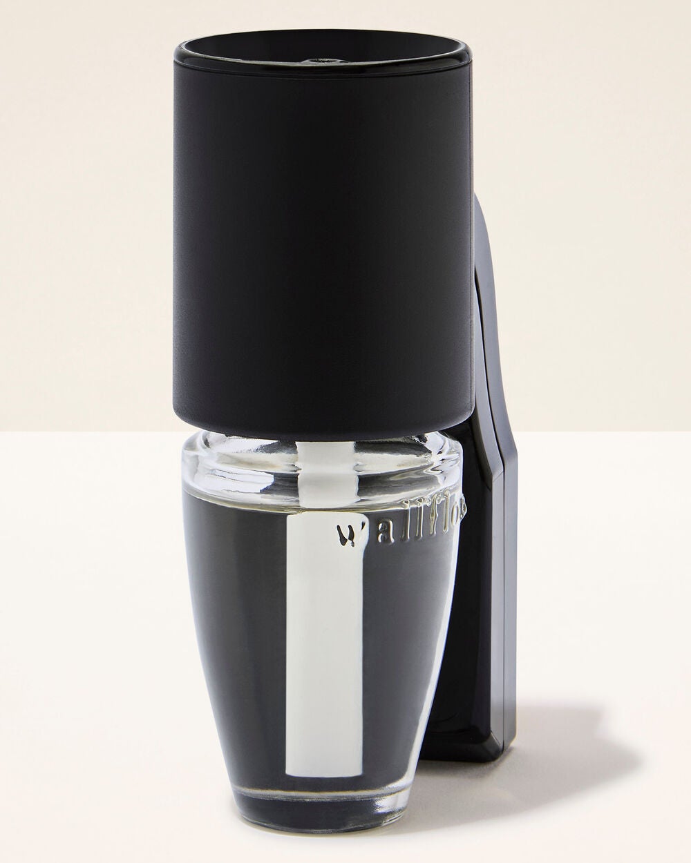 Black Scent Control? Wallflowers Fragrance Plug