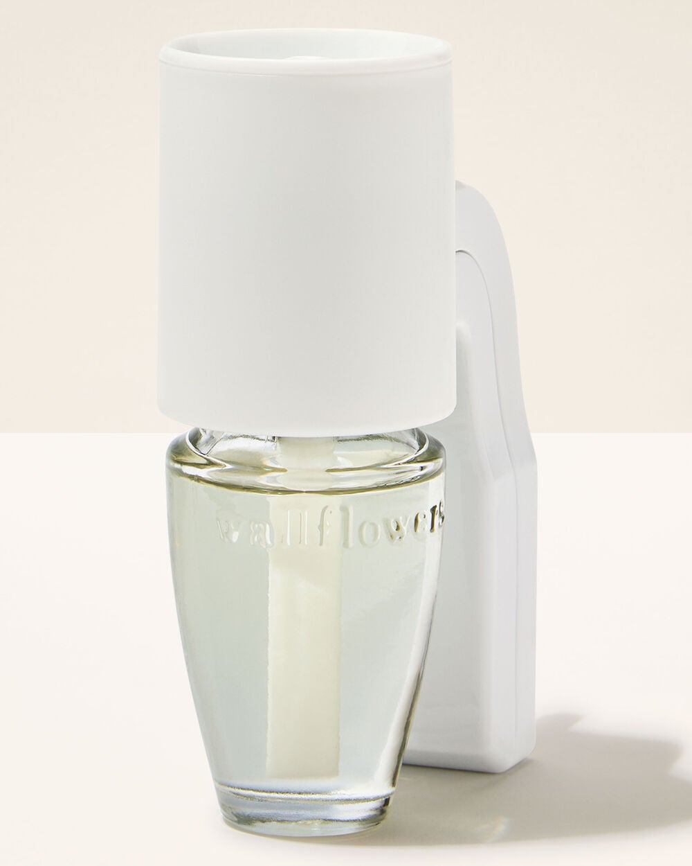 White Scent Control? Wallflowers Fragrance Plug
