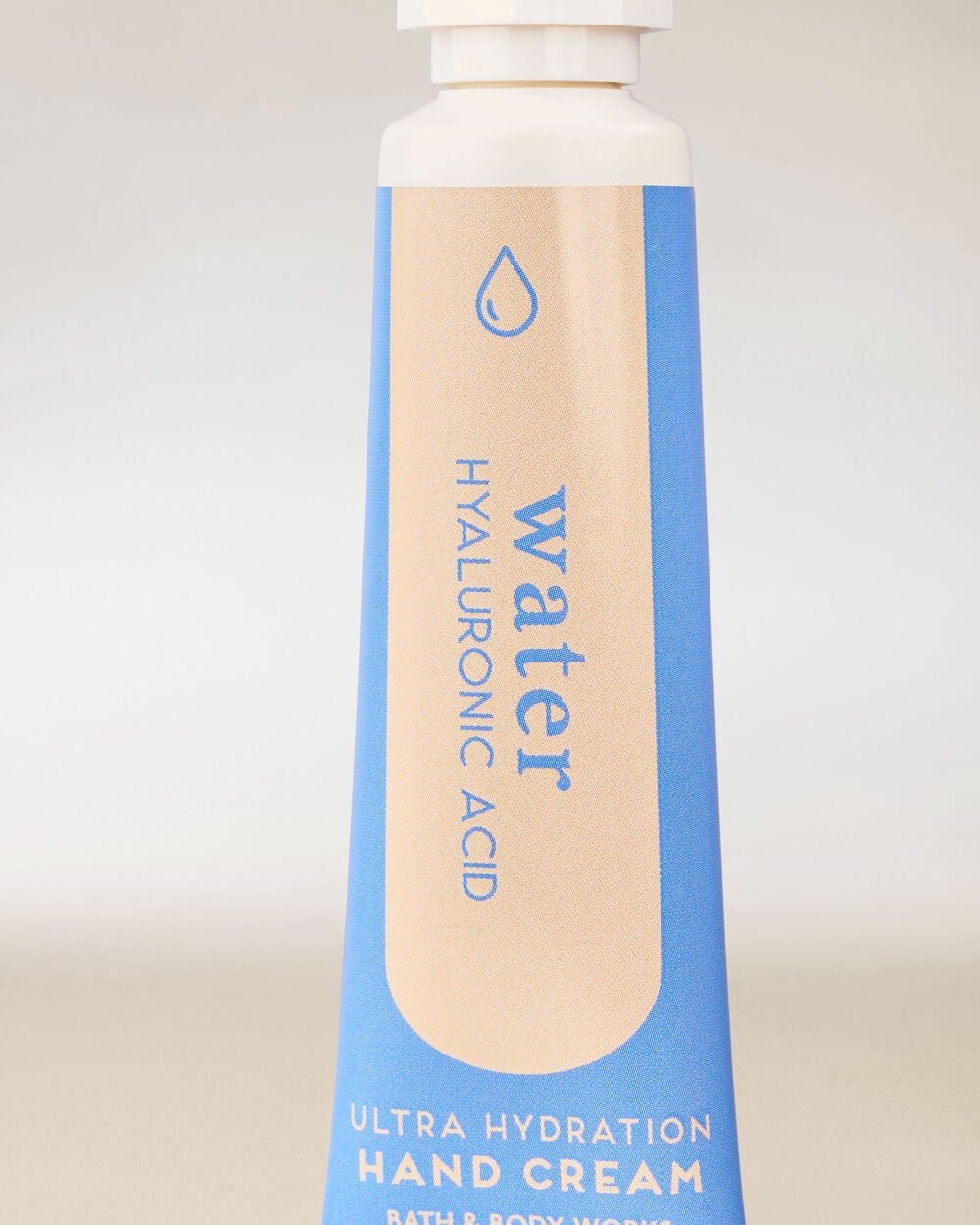 Water Ultra Hydration With Hyaluronic Acid Hand Cream - Image 2