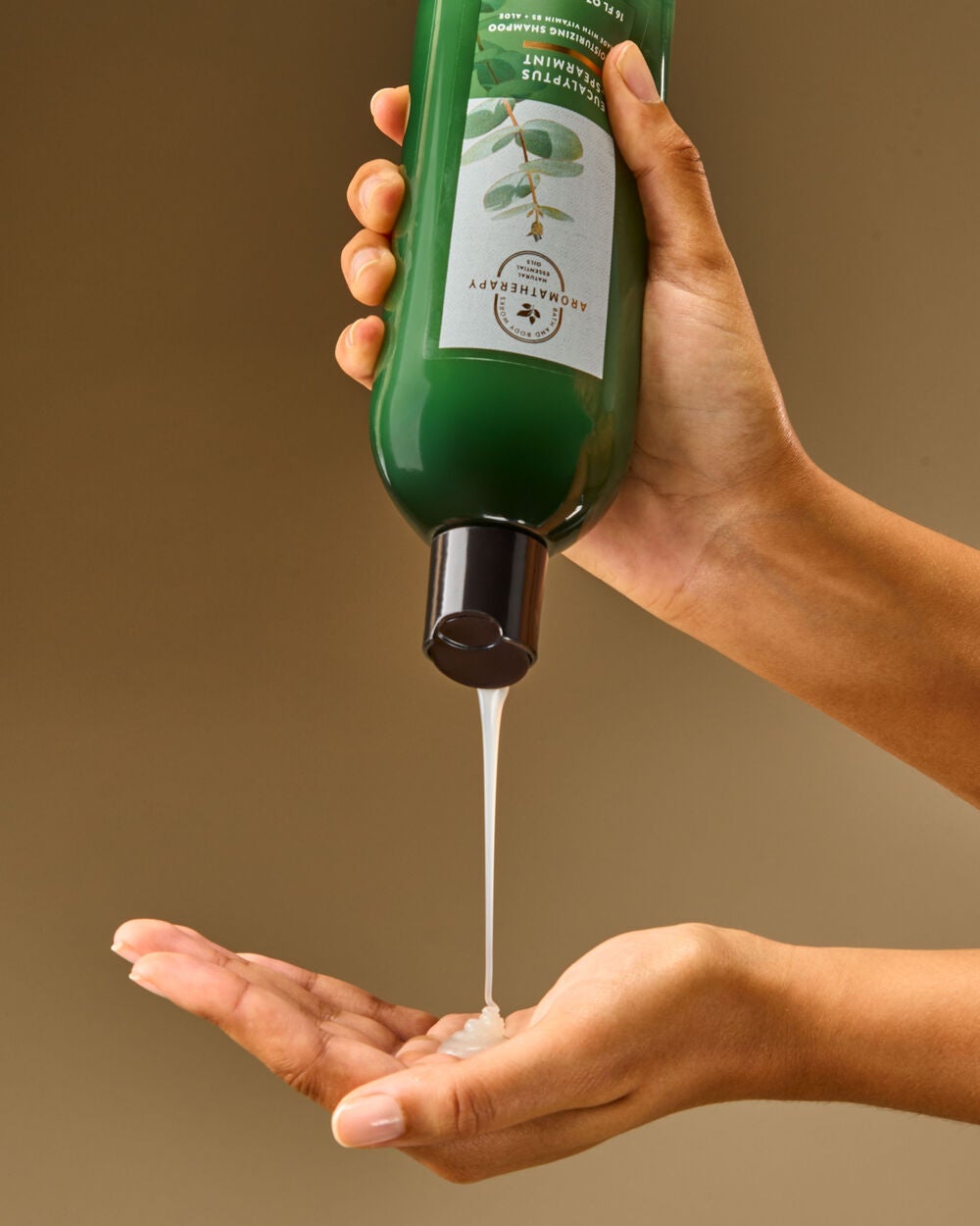 Eucalyptus Spearmint Moisturizing Shampoo - Image 5