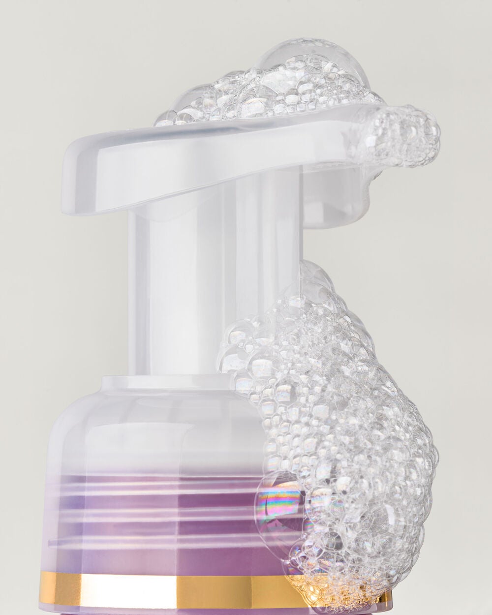 Black Cherry Merlot Gentle & Clean Foaming Hand Soap - Image 4