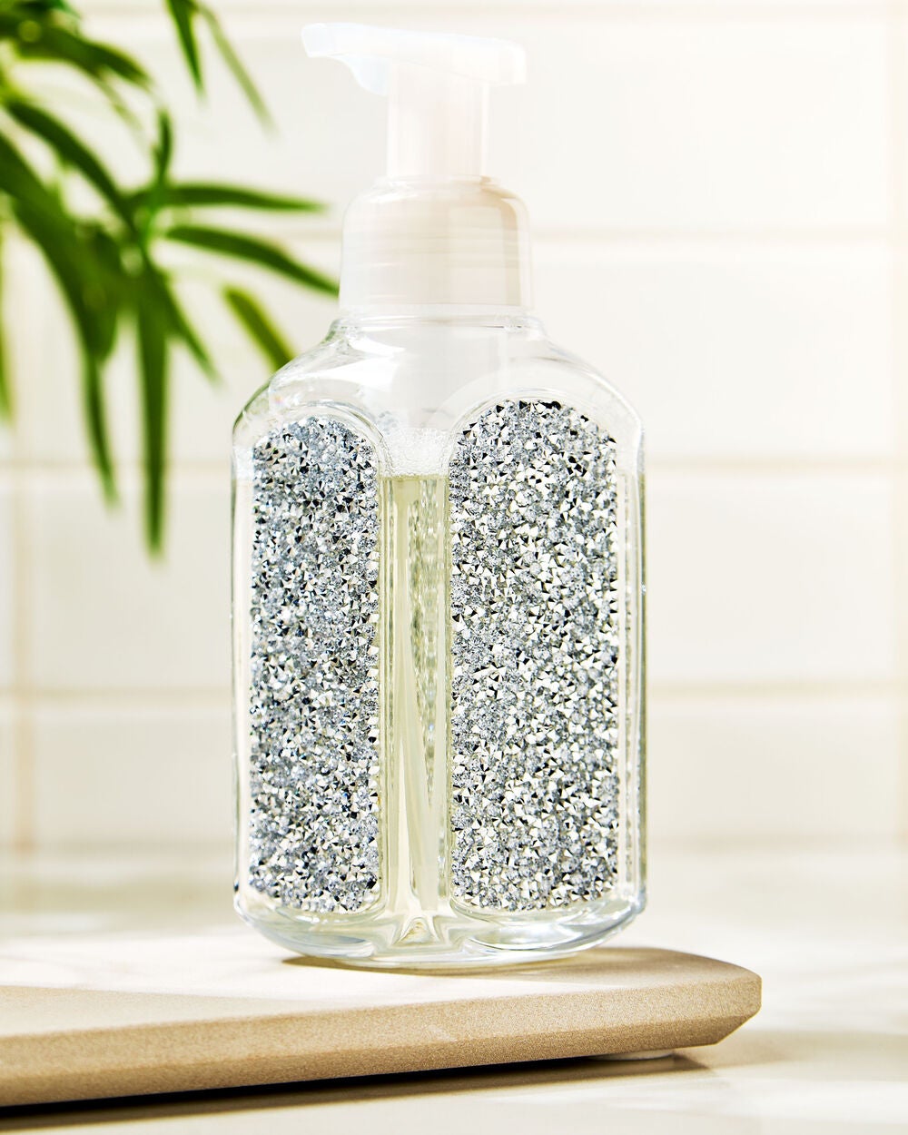 Bling Gentle & Clean Foaming Hand Soap Dispenser - Image 3