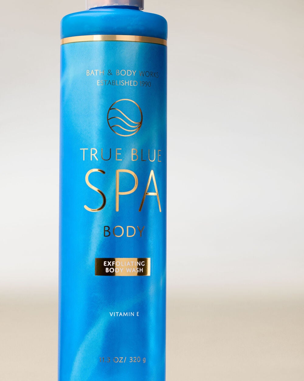 True Blue Spa Exfoliating Body Wash - Image 2