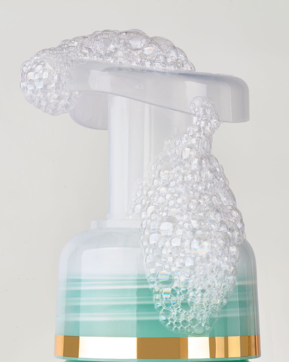 White Tea & Sage Gentle & Clean Foaming Hand Soap - Image 5