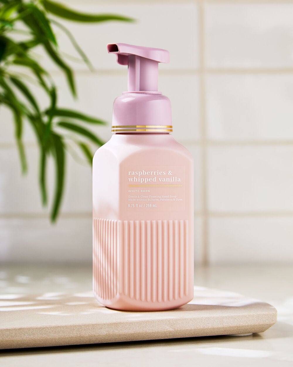 Raspberries & Whipped Vanilla Gentle & Clean Foaming Hand Soap - Image 6
