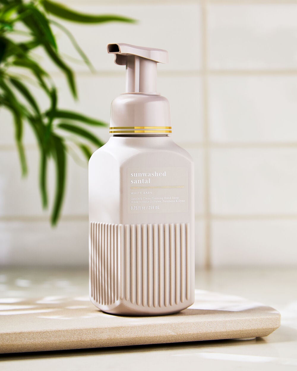 Sunwashed Santal Gentle & Clean Foaming Hand Soap - Image 7