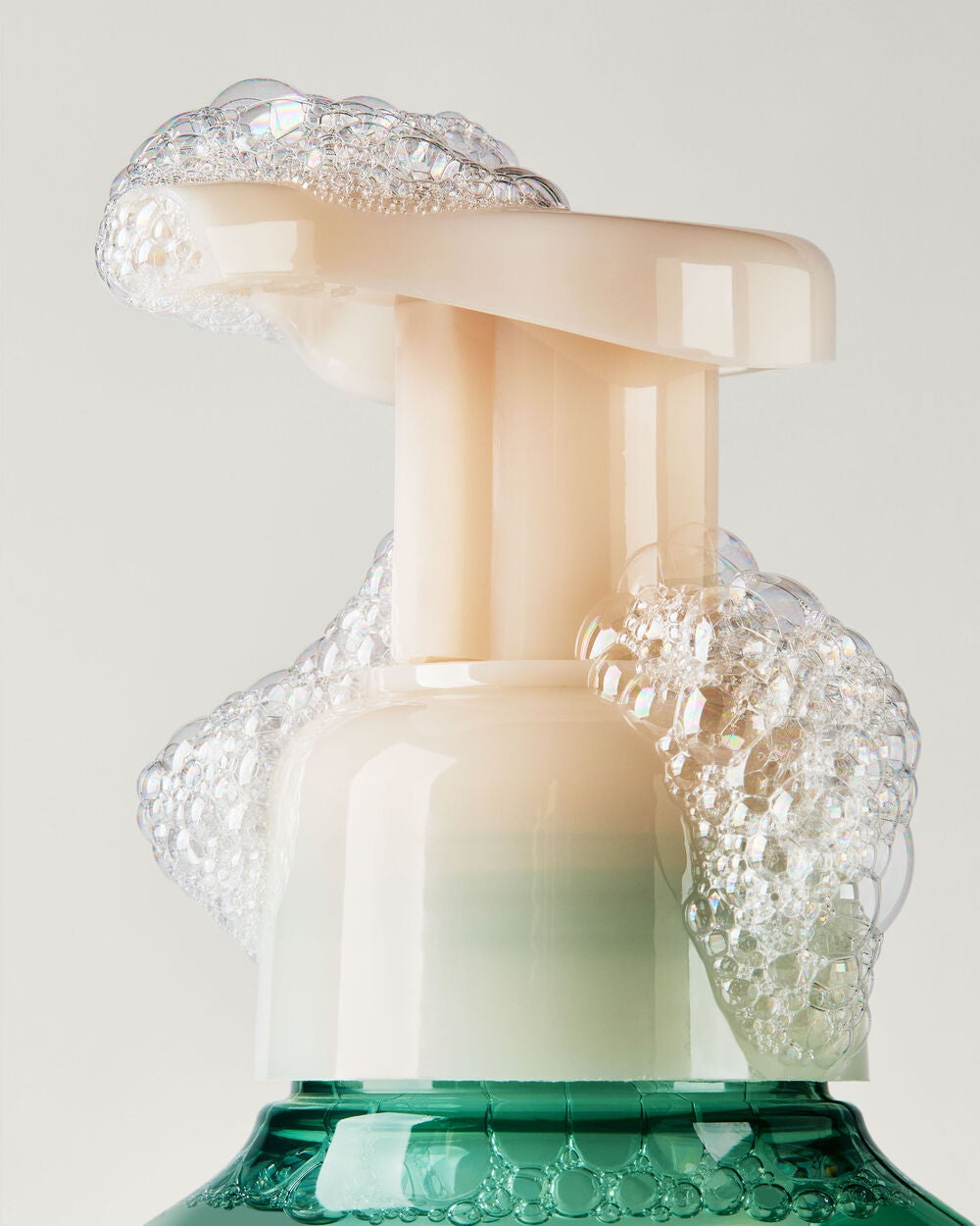 Sea Salt & Beechwood Gentle & Clean Foaming Hand Soap - Image 5