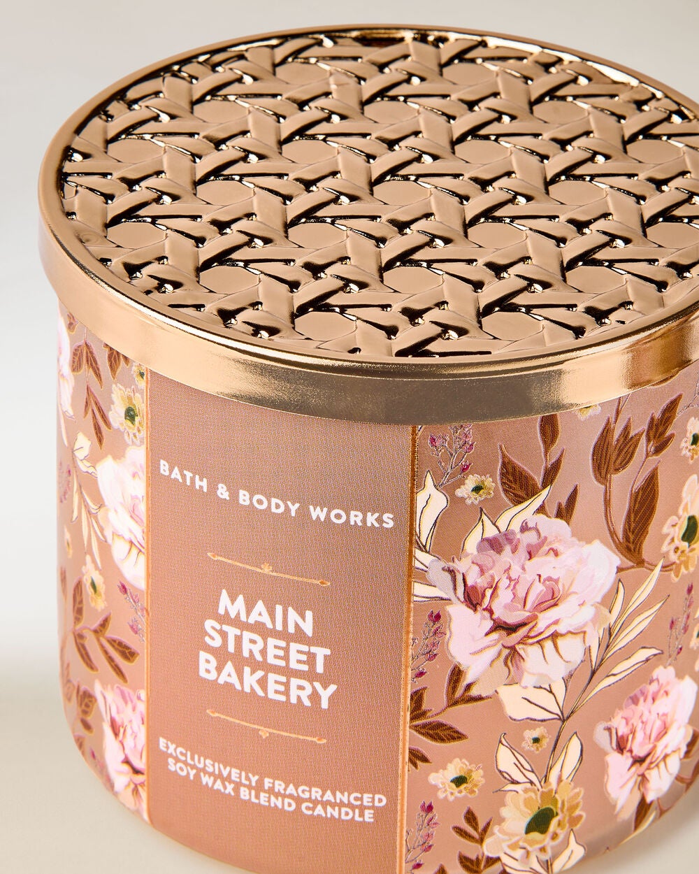 Main Street Bakery 3-Wick Candle - Image 2
