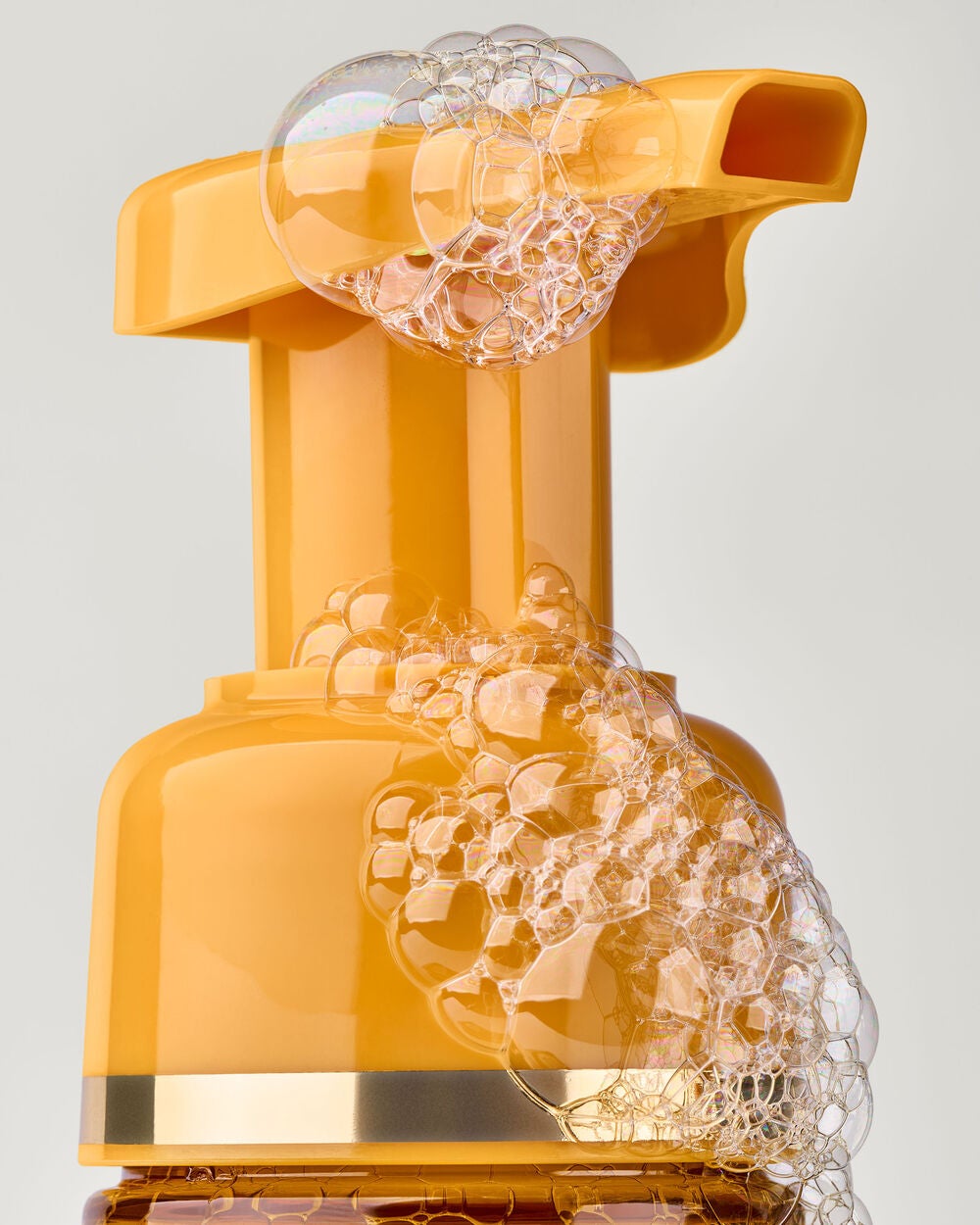 Belle Gentle & Clean Foaming Hand Soap - Image 5