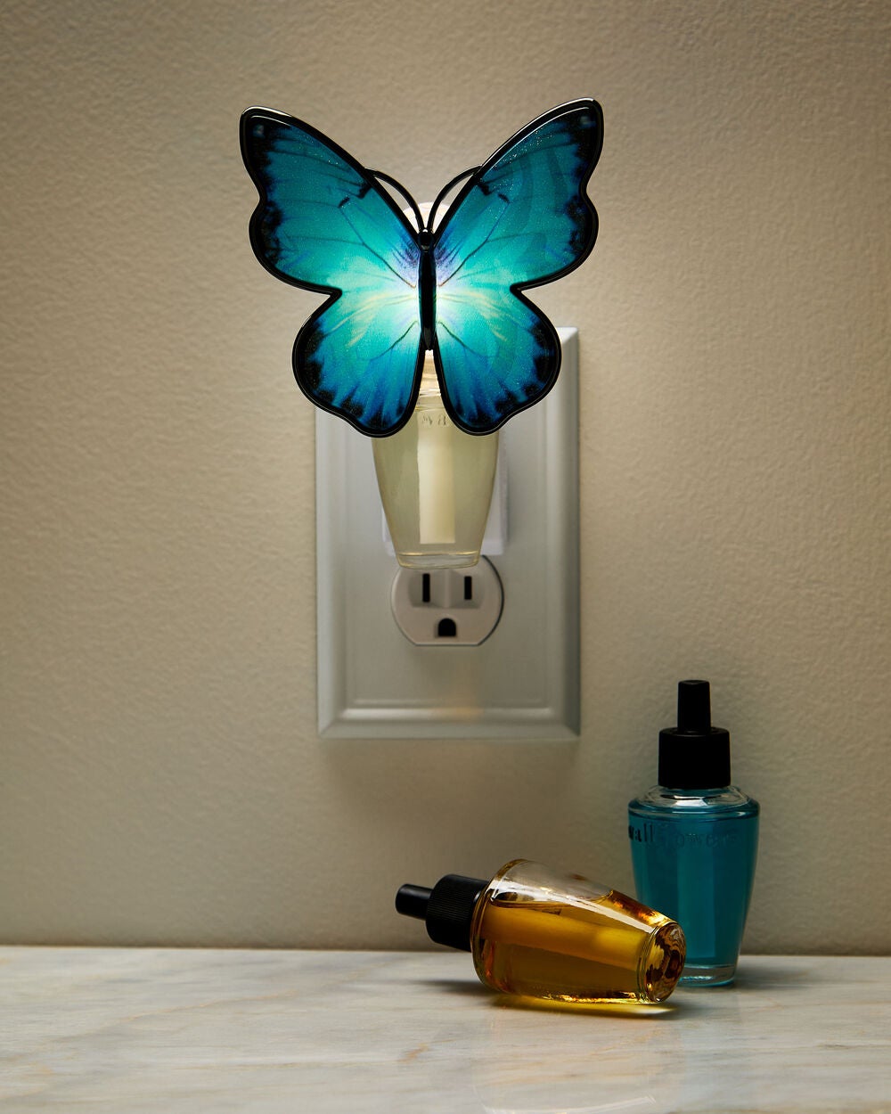 Butterfly Scent Control? Nightlight Wallflowers Fragrance Plug - Image 4
