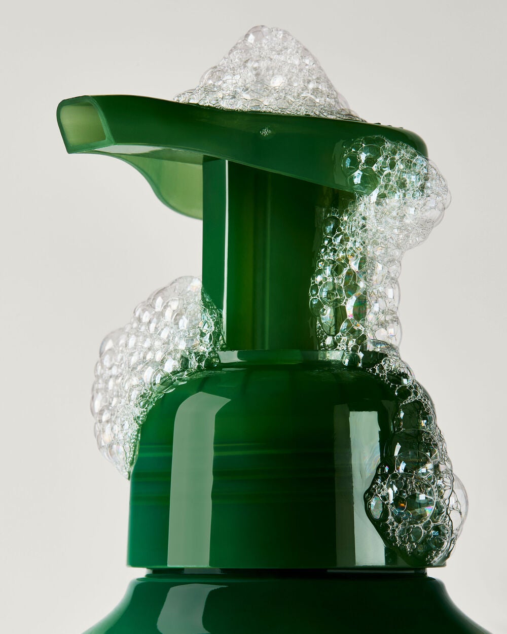 Backyard Honeysuckle Gentle & Clean Foaming Hand Soap - Image 5