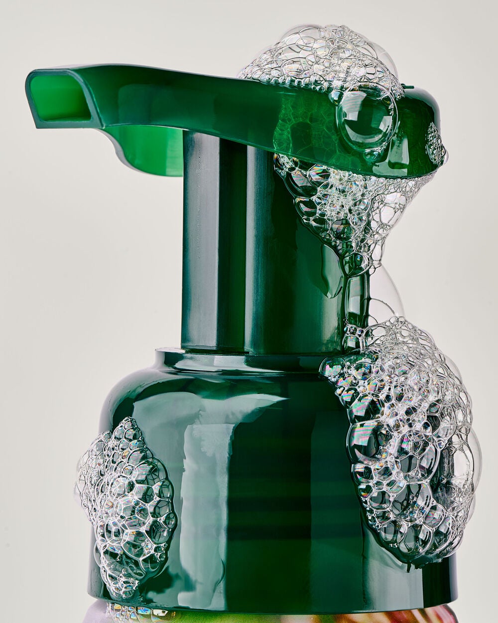 Strawberry Kiwi Gentle & Clean Foaming Hand Soap - Image 4