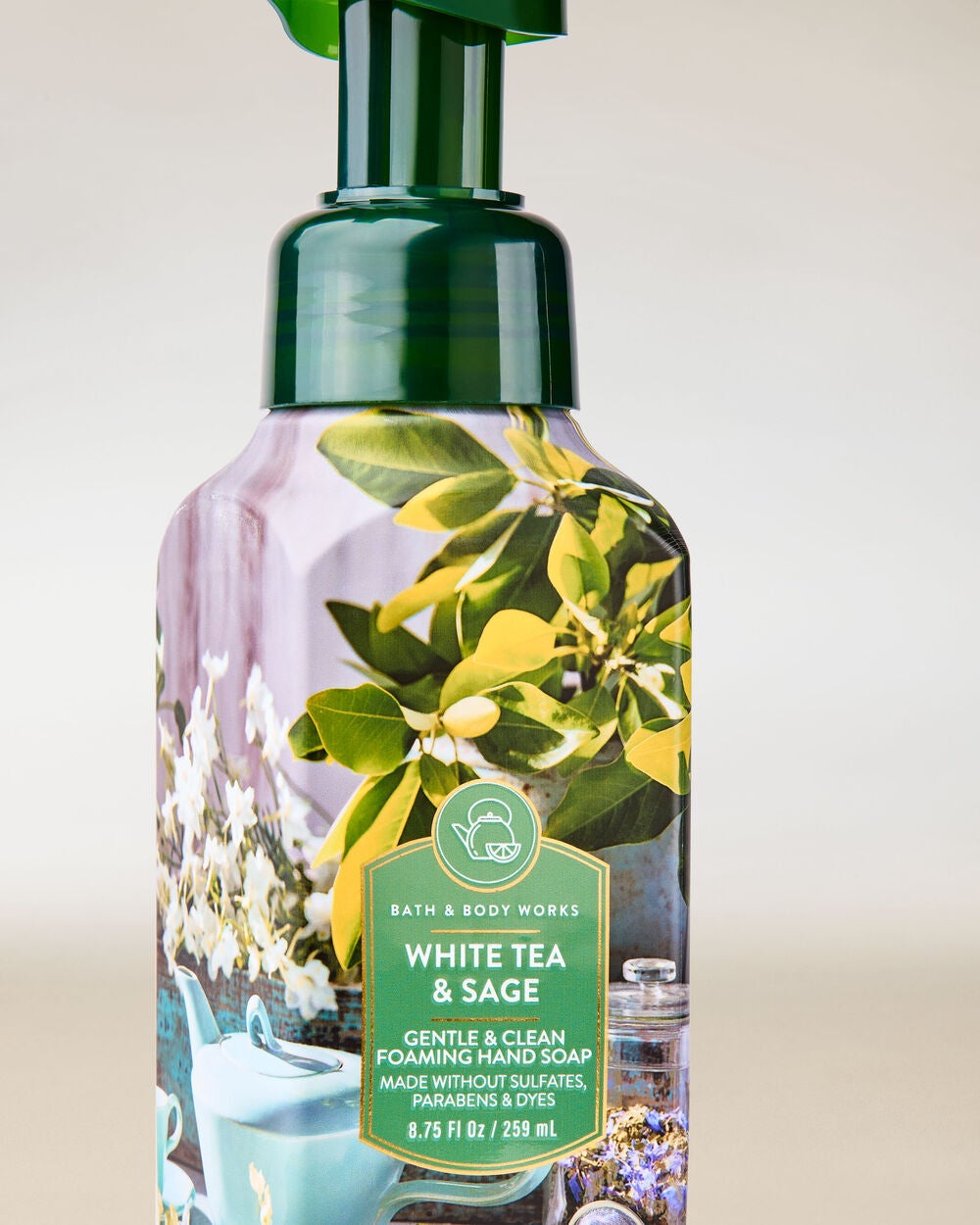White Tea & Sage Gentle & Clean Foaming Hand Soap - Image 2