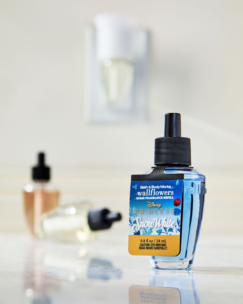 Snow White Wallflowers Fragrance Refill - Image 5