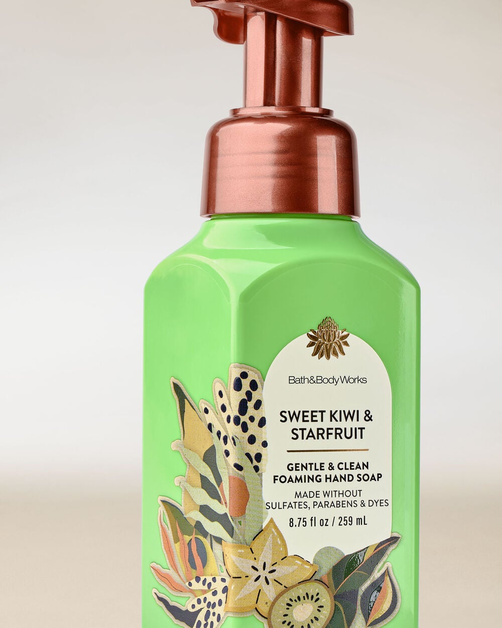 Sweet Kiwi & Starfruit Gentle & Clean Foaming Hand Soap - Image 2