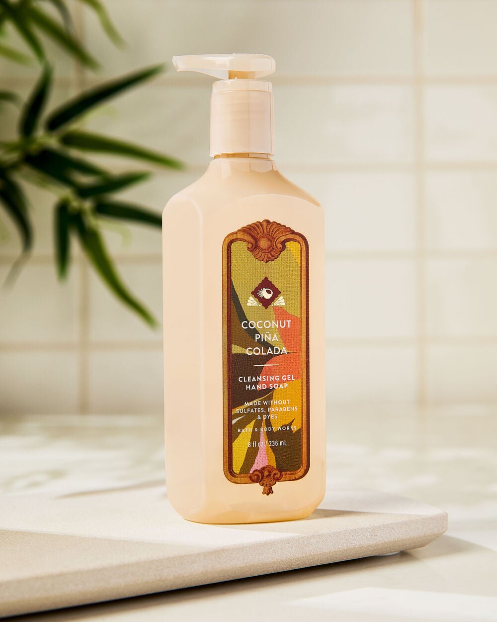 Coconut Pi?a Colada Cleansing Gel Hand Soap - Image 7