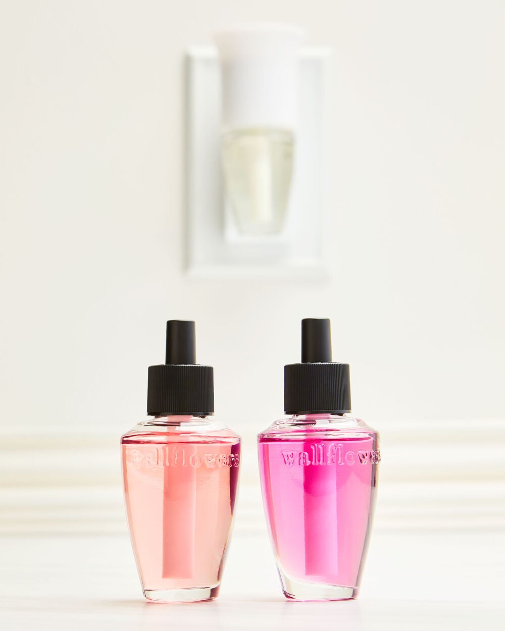 Pink Apple Punch Wallflowers Refills 2-Pack - Image 4