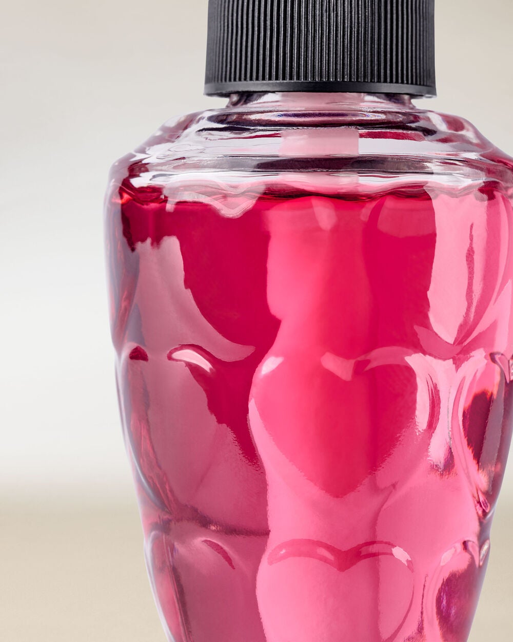 Sweetheart Cherry Wallflowers Fragrance Refill - Image 2