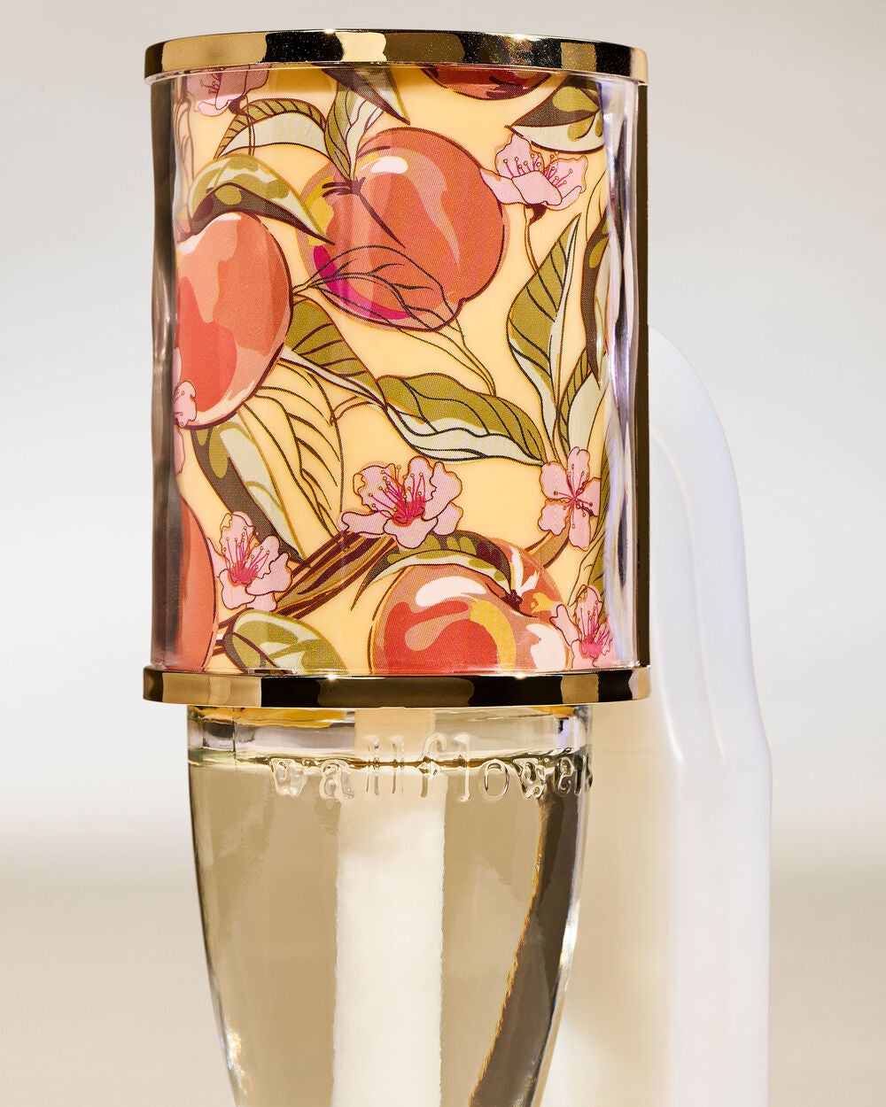 Vera Bradley Peach Scent Control? Nightlight Wallflowers Fragrance Plug - Image 3