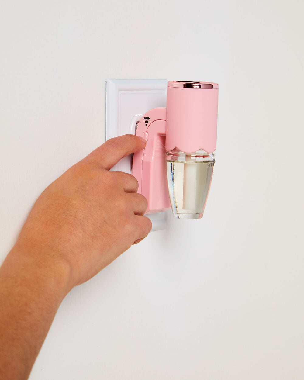 Pink Scalloped Scent Control? Wallflowers Fragrance Plug - Image 5