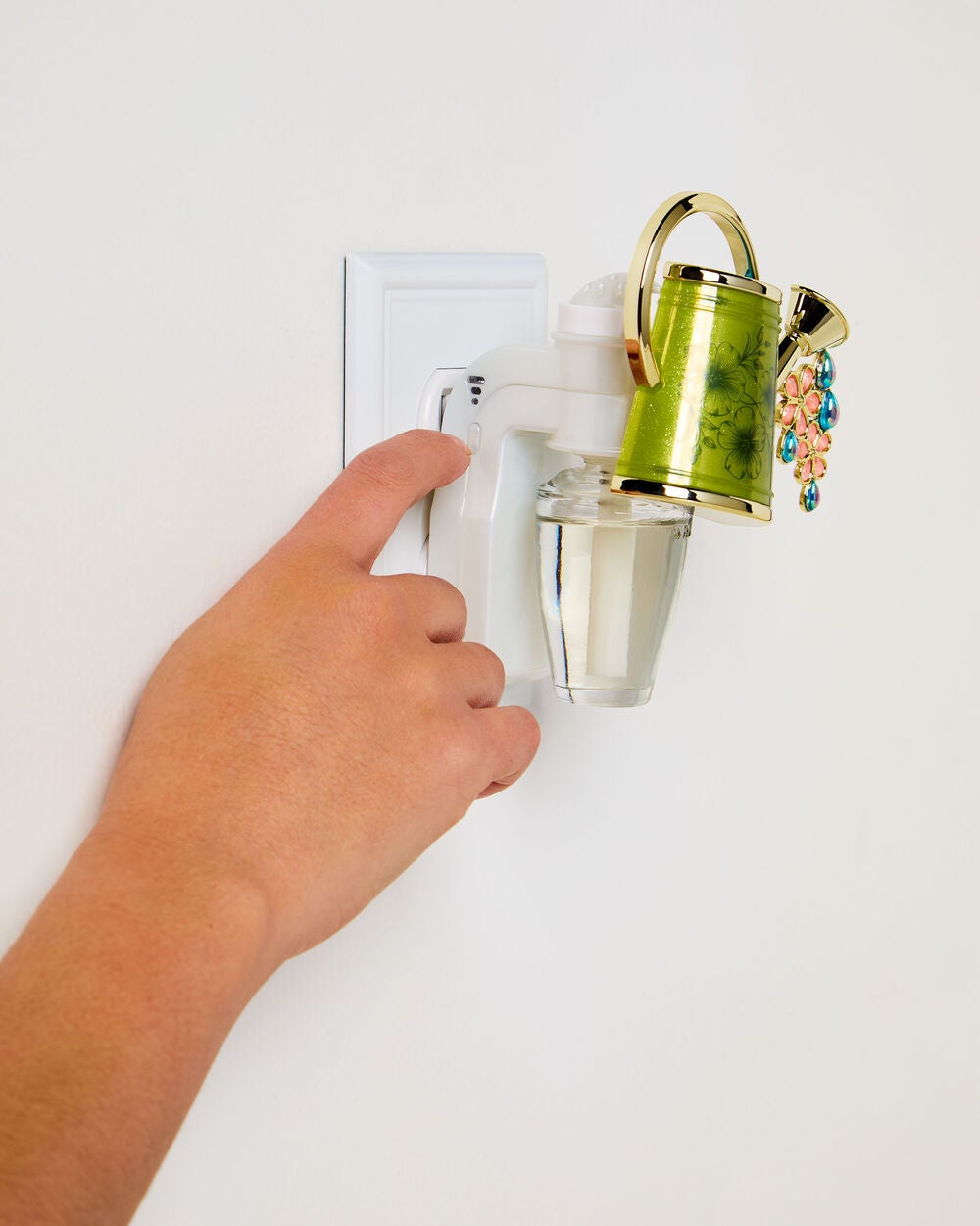Watering Can Scent Control? Nightlight Wallflowers Fragrance Plug - Image 5