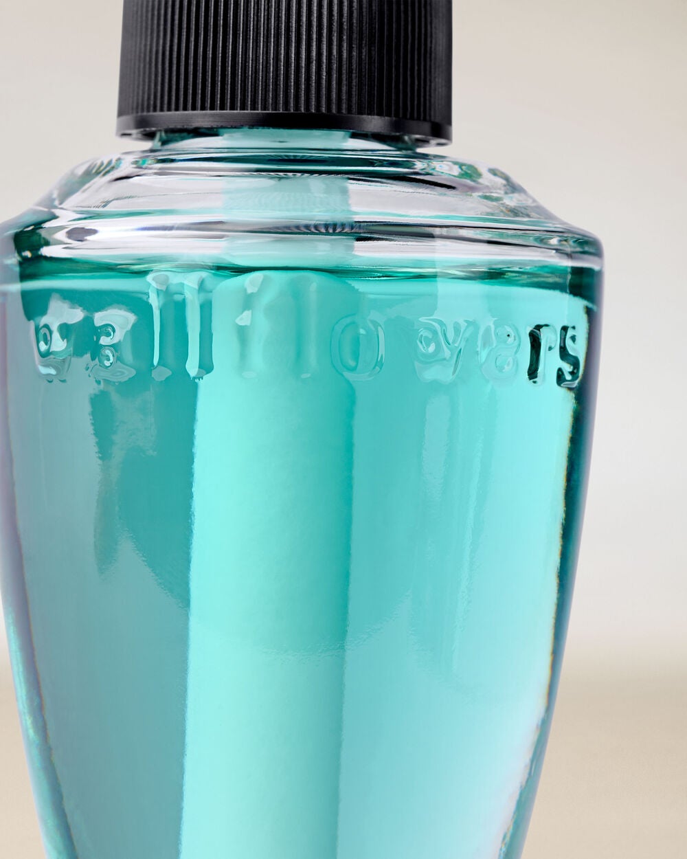 Sea Salt & Driftwood Wallflowers Fragrance Refill - Image 2