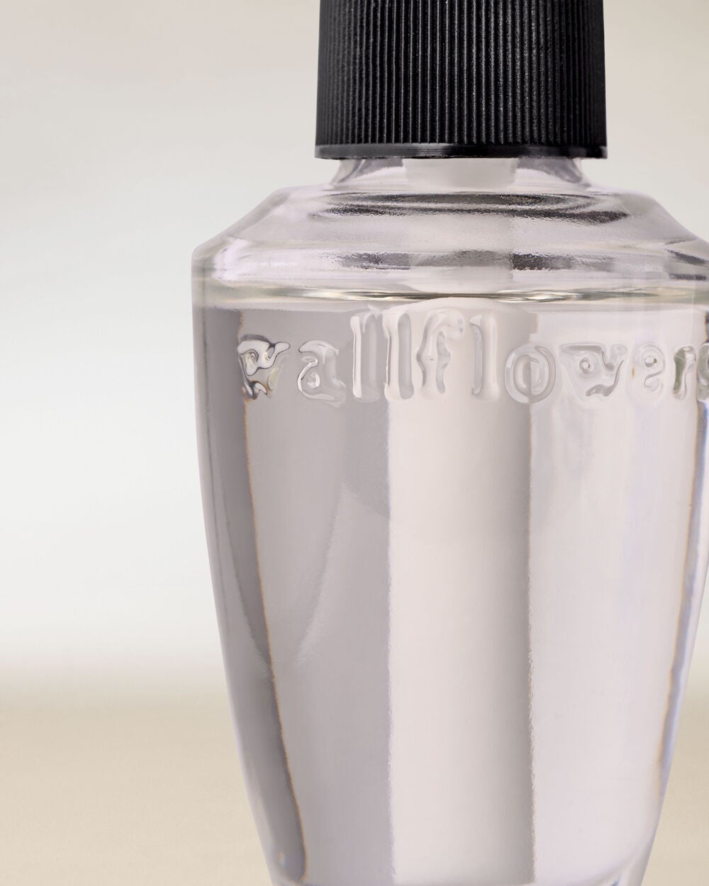 Classic Vanilla Wallflowers Fragrance Refill - Image 2