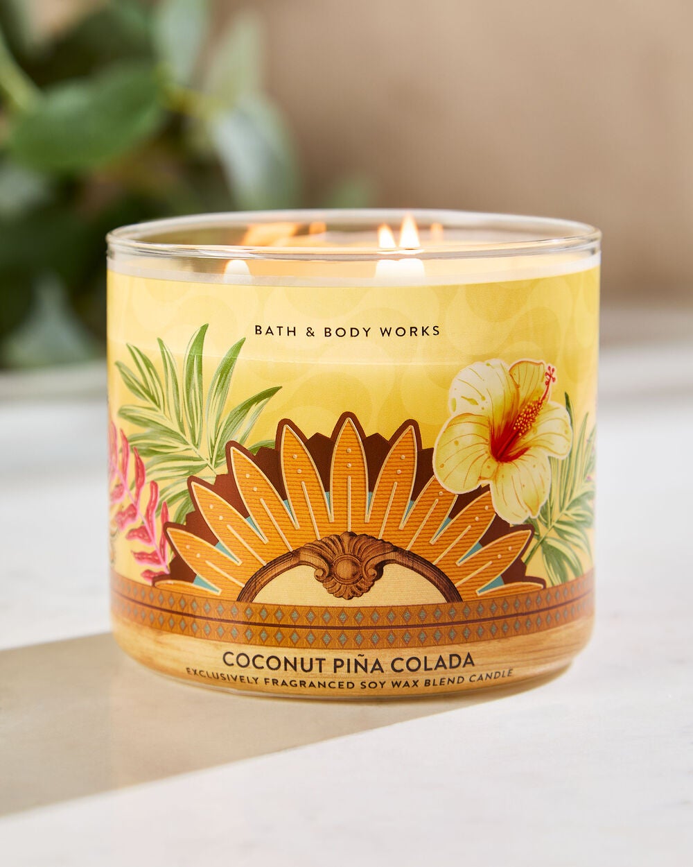 Coconut Pi?a Colada 3-Wick Candle - Image 6