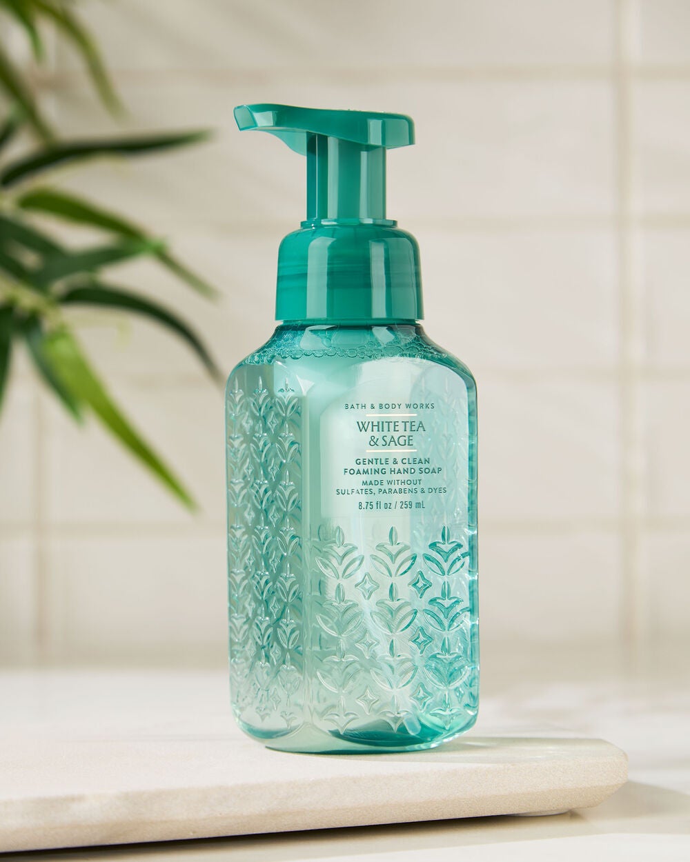 White Tea & Sage Gentle & Clean Foaming Hand Soap - Image 7