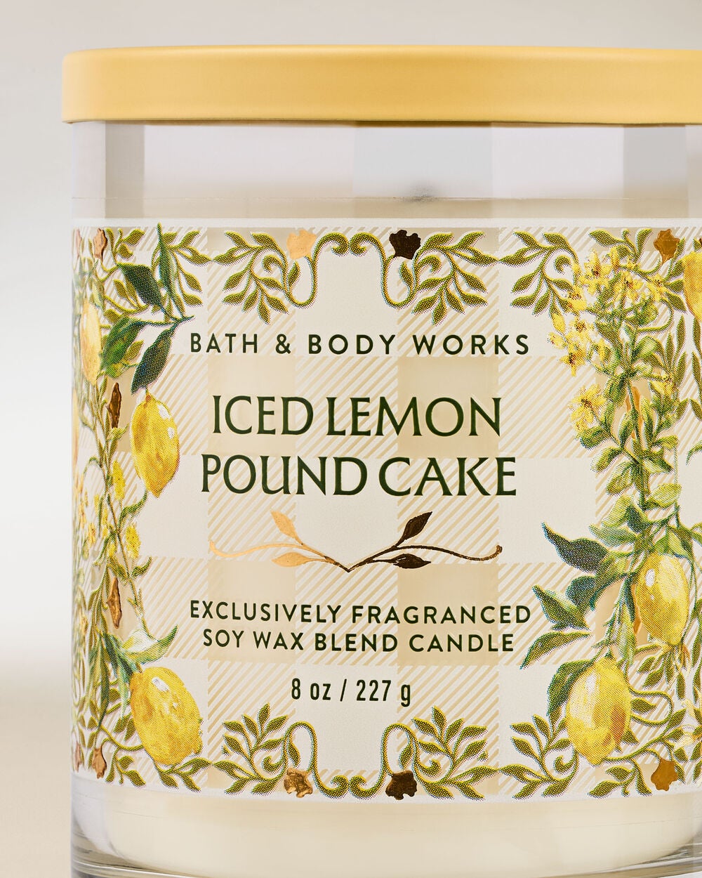 Iced Lemon Pound Cake Single Wick Candle - Image 2