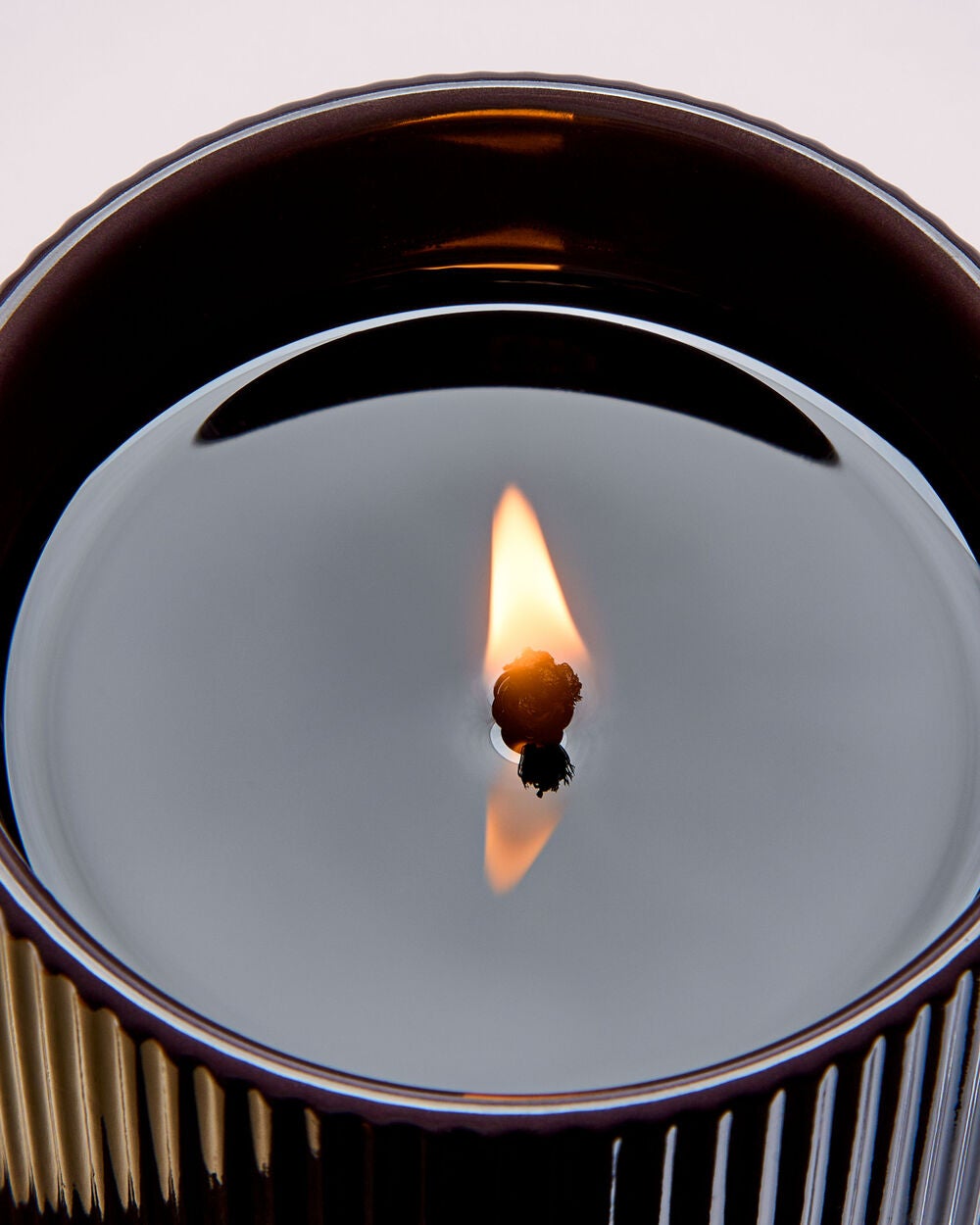 Rose & Oud Single Wick Candle - Image 5